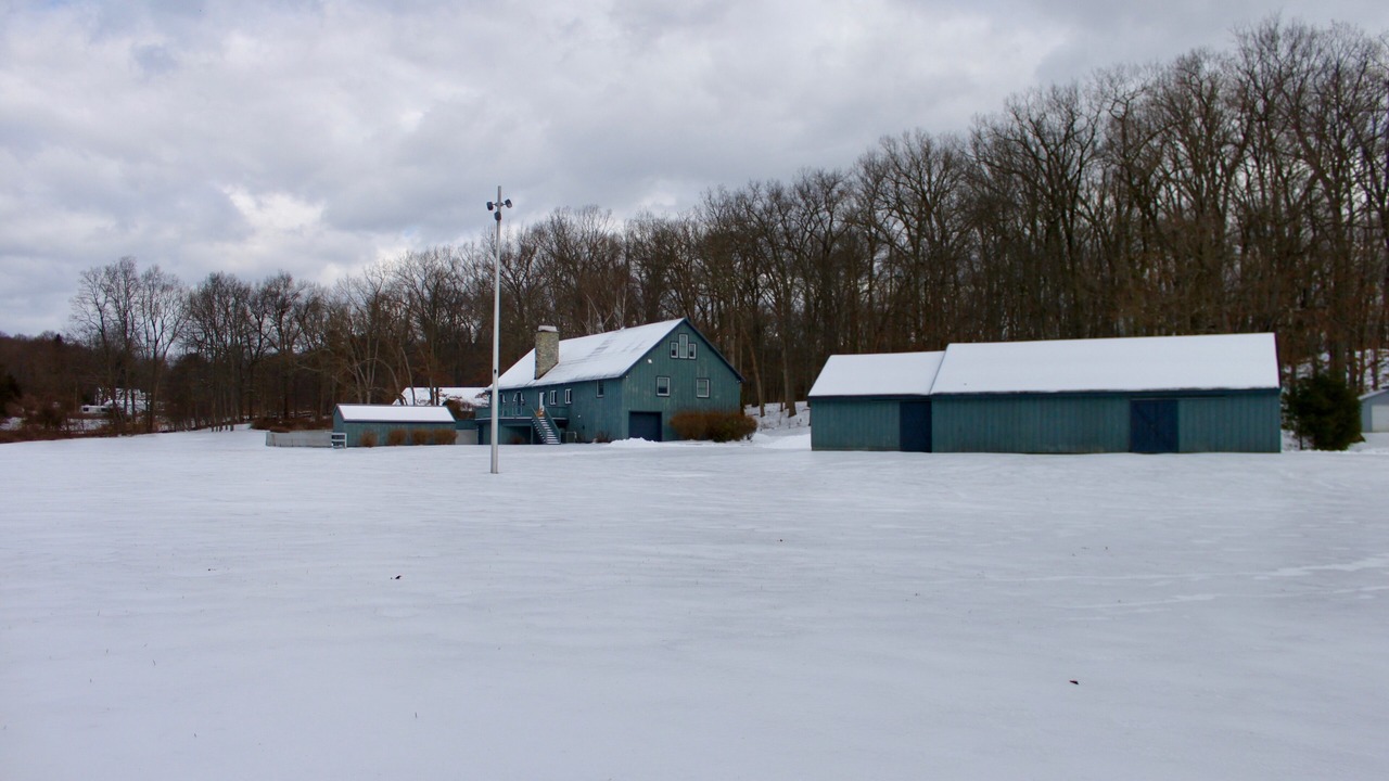 Photo of Outdoor in Hillside Lake