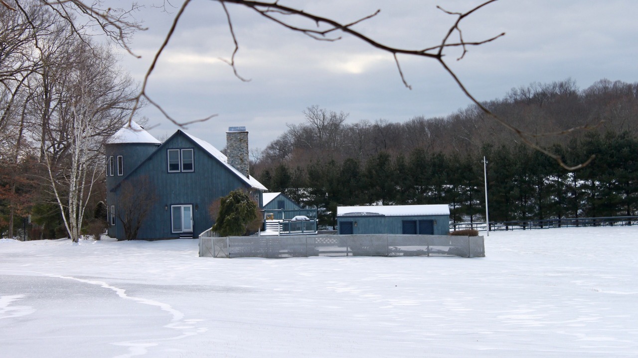 Photo of Outdoor in Hillside Lake