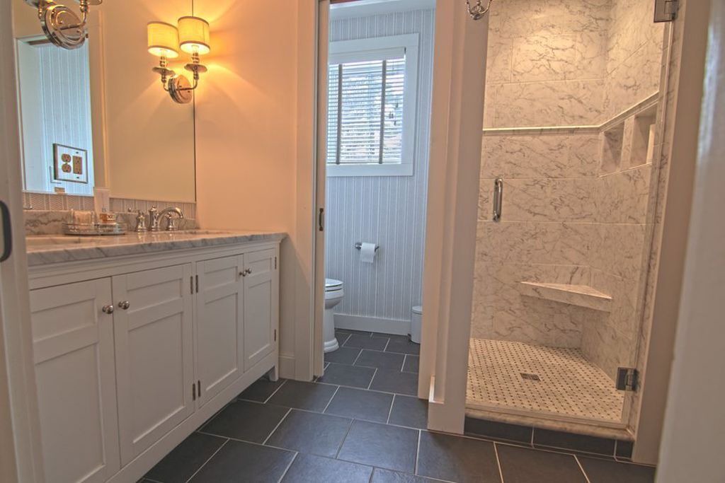 Photo of Bathroom in Hillcrest
