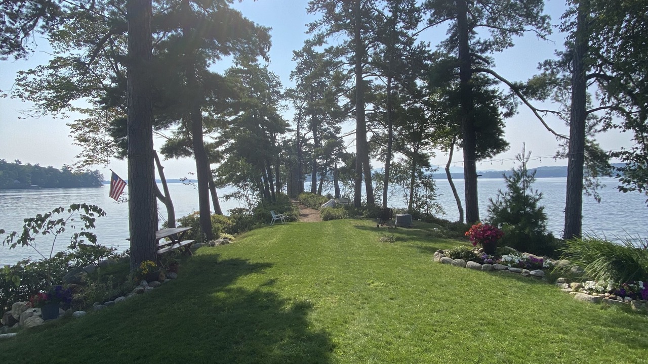 Photo of Outdoor in Meredith