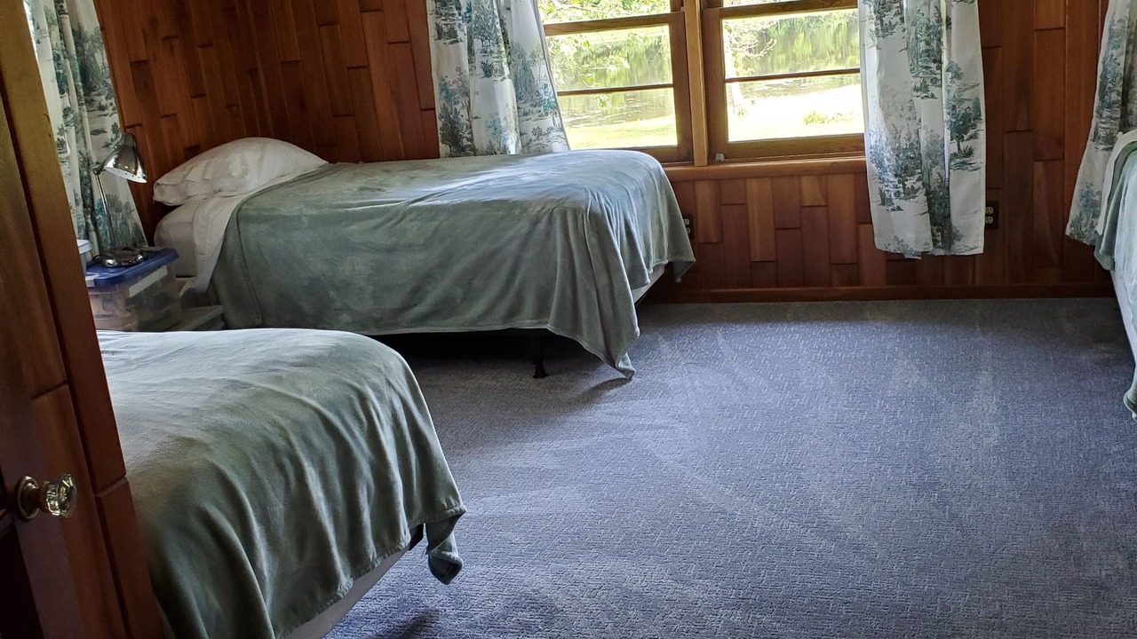 Photo of Bedroom in Town of Schroeppel