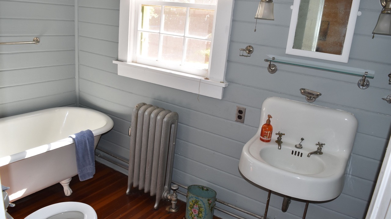 Photo of Bathroom in Saranac Lake