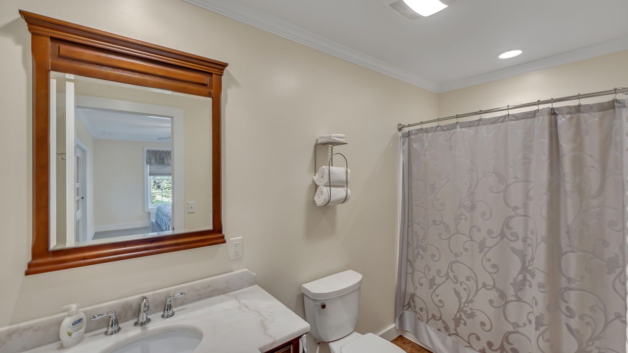 Photo of Bathroom in Cooperstown