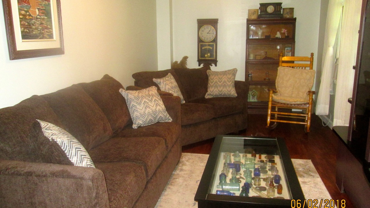 Photo of Livingroom in South Deerfield