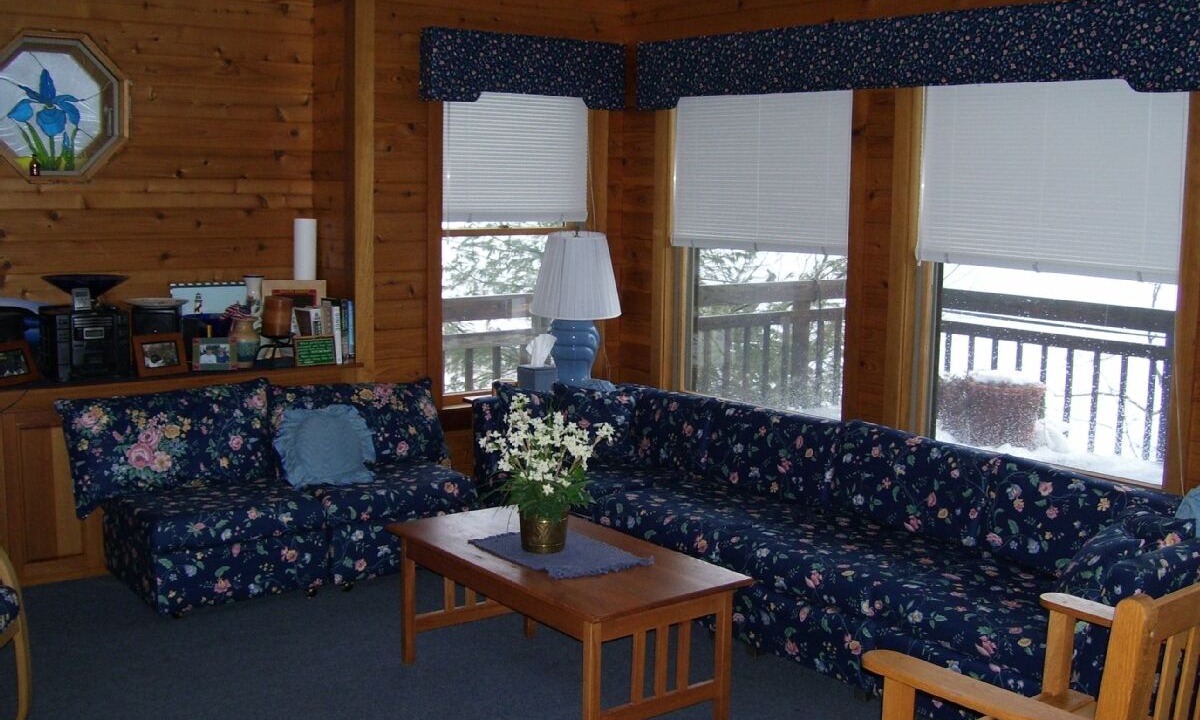 Photo of Livingroom in Poultney