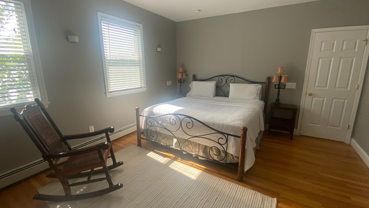 Photo of Bedroom in Culloden Shores