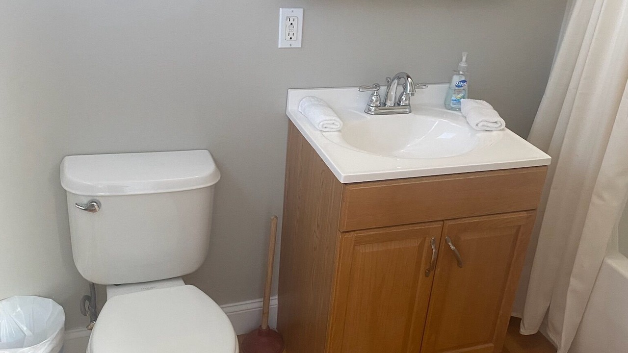 Photo of Bathroom in Culloden Shores