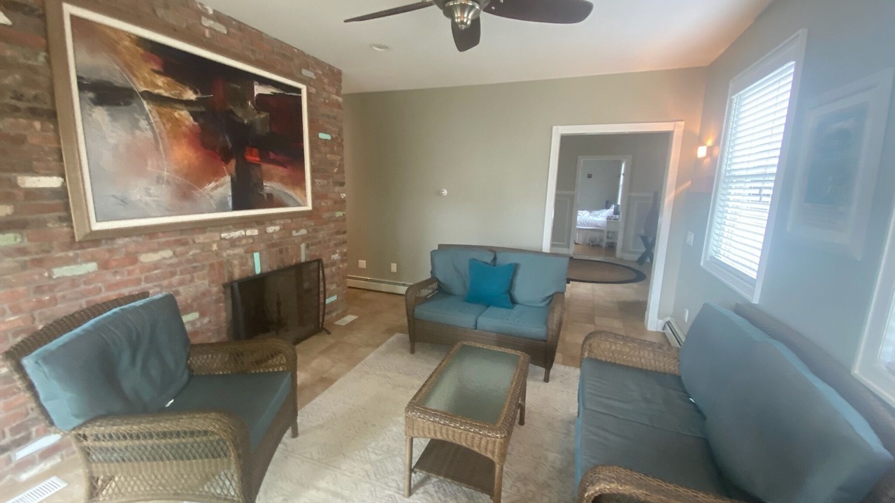 Photo of Livingroom in Culloden Shores