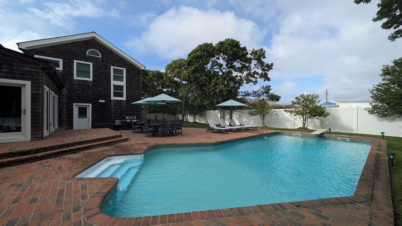 Photo of Outdoor in Culloden Shores
