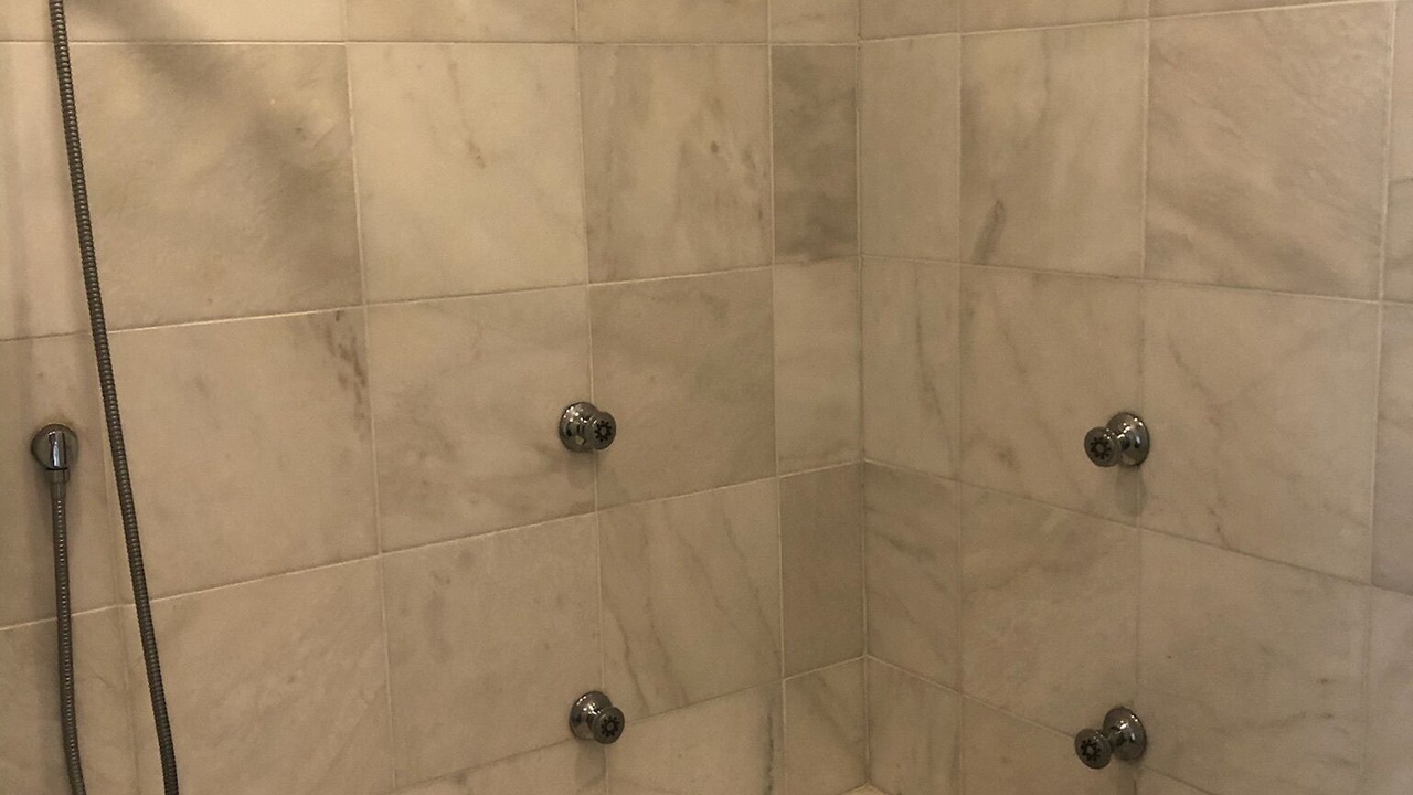 Photo of Bathroom in Culloden Shores
