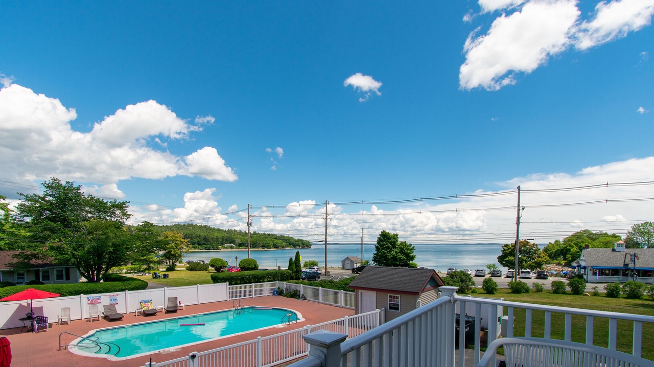 Photo of Patio Balcony in Hulls Cove