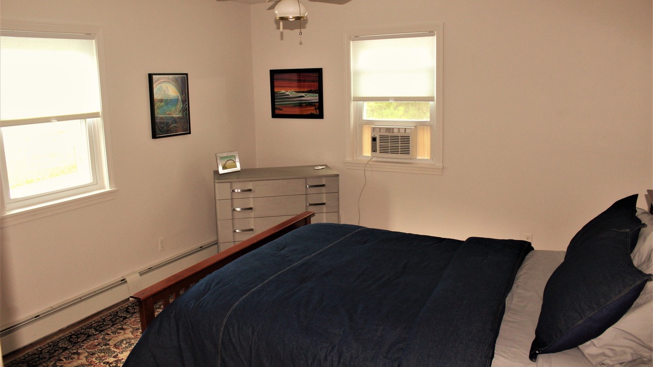 Photo of Bedroom in Saratoga Springs