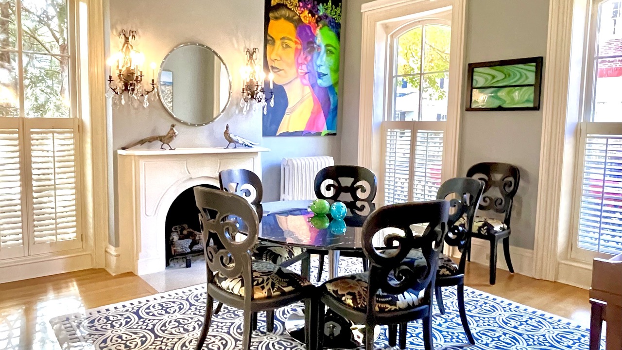 Photo of Bedroom in Historic District