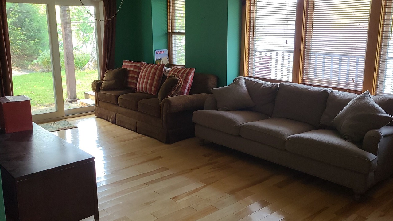 Photo of Livingroom in Day