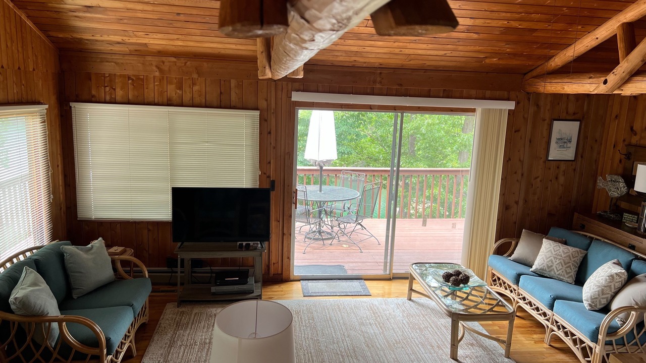 Photo of Livingroom in Huddleston