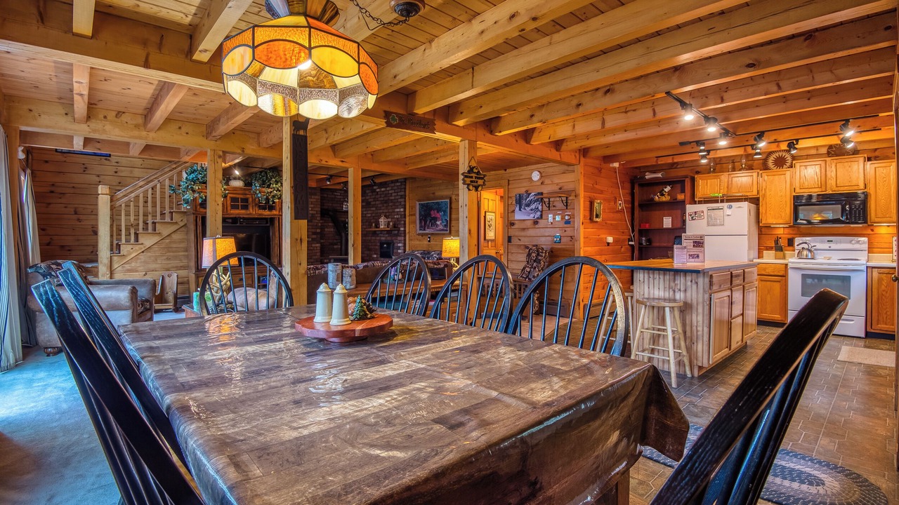 Photo of Livingroom in Rangeley