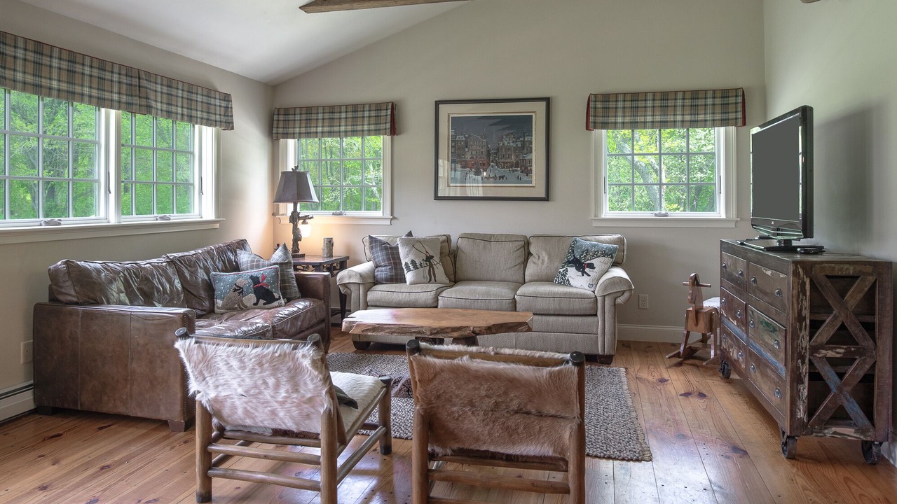 Photo of Livingroom in West Dover