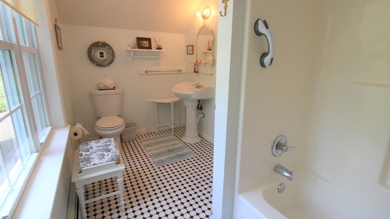 Photo of Bathroom in Bass River