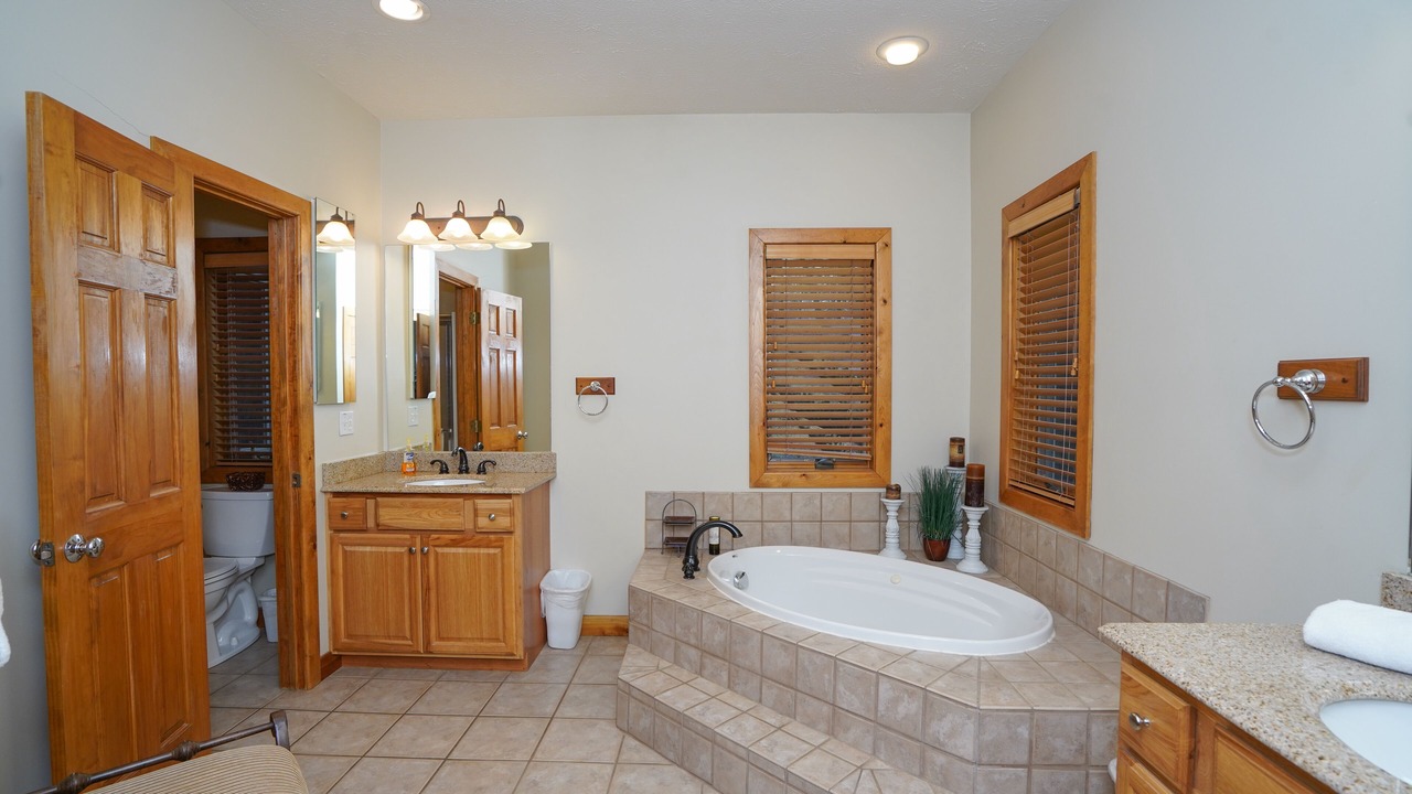 Photo of Bathroom in Thayerville