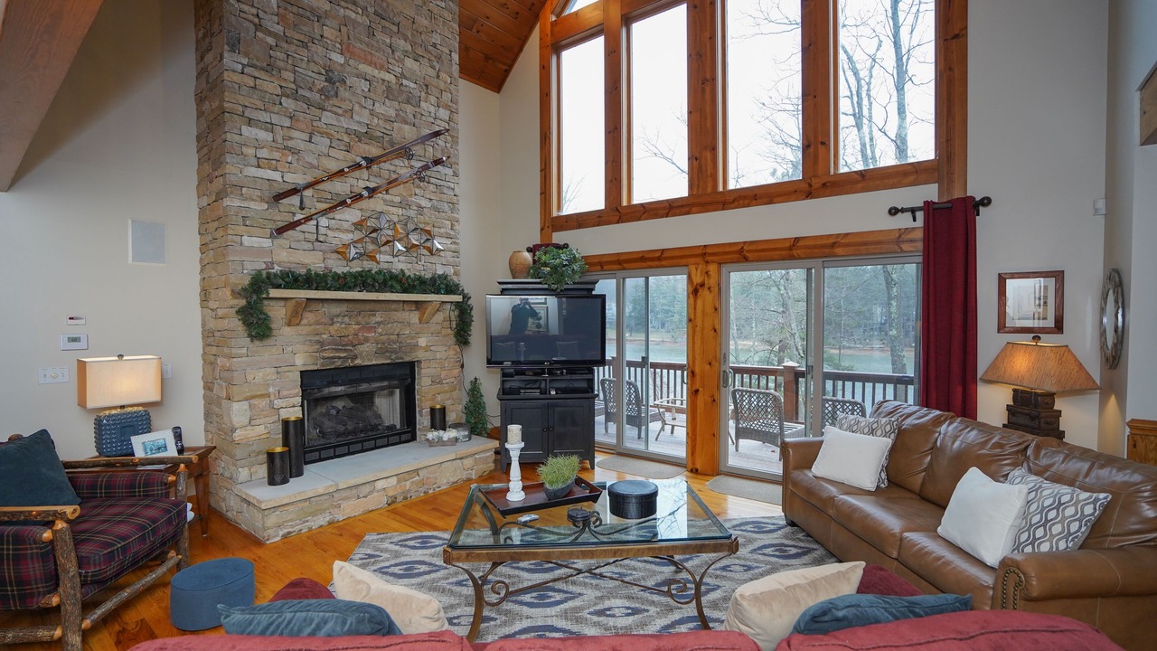 Photo of Livingroom in Thayerville