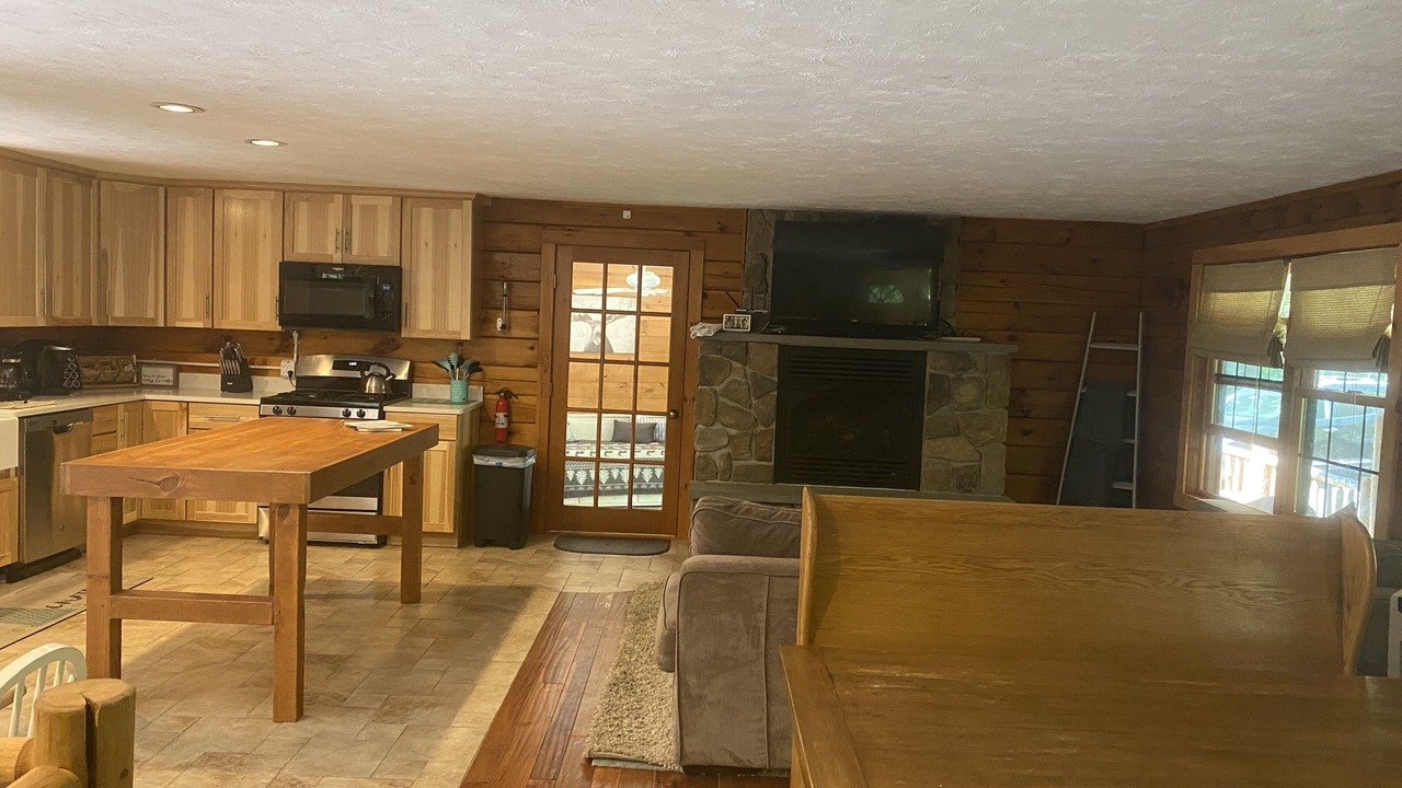 Photo of Livingroom in Gilford