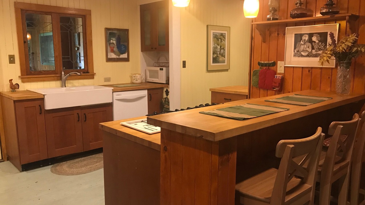 Photo of Kitchen in Inlet