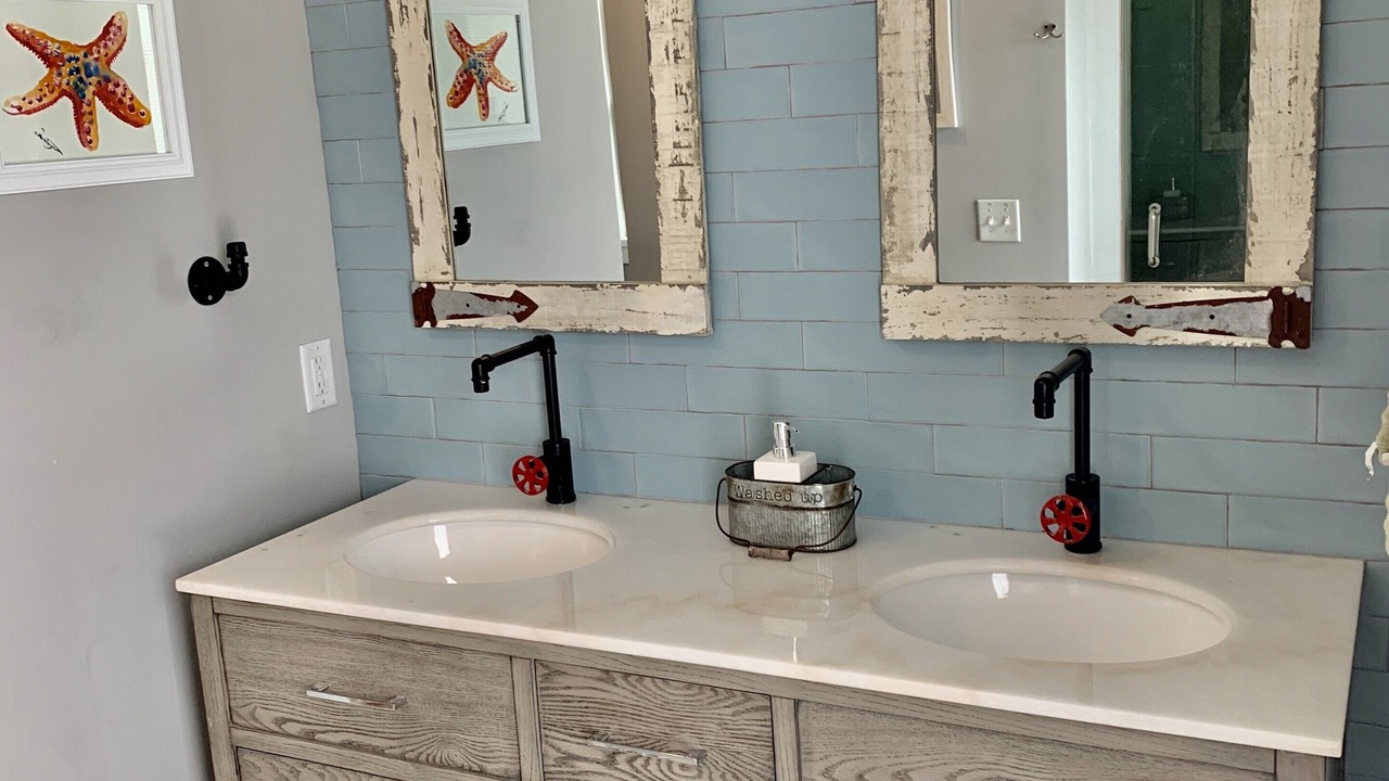 Photo of Bathroom in Oak Bluffs