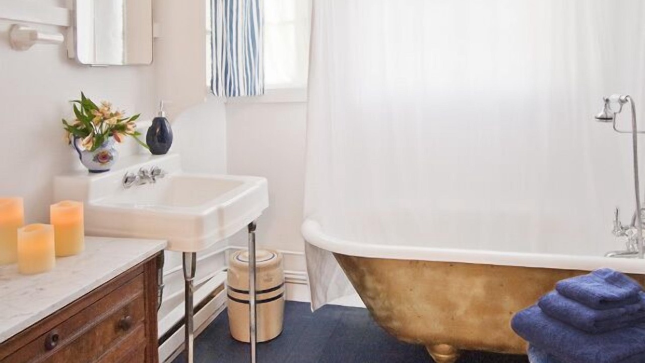 Photo of Bathroom in Woodstock