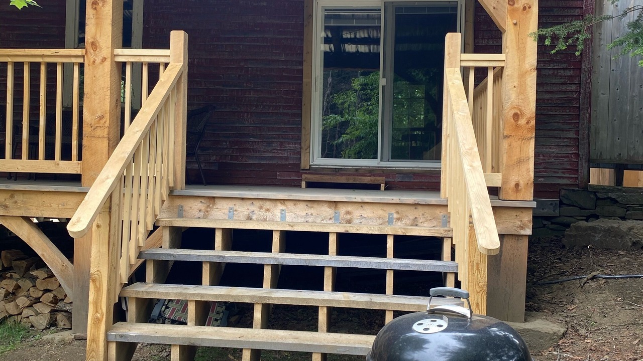 Photo of Patio Balcony in Lyndon Center