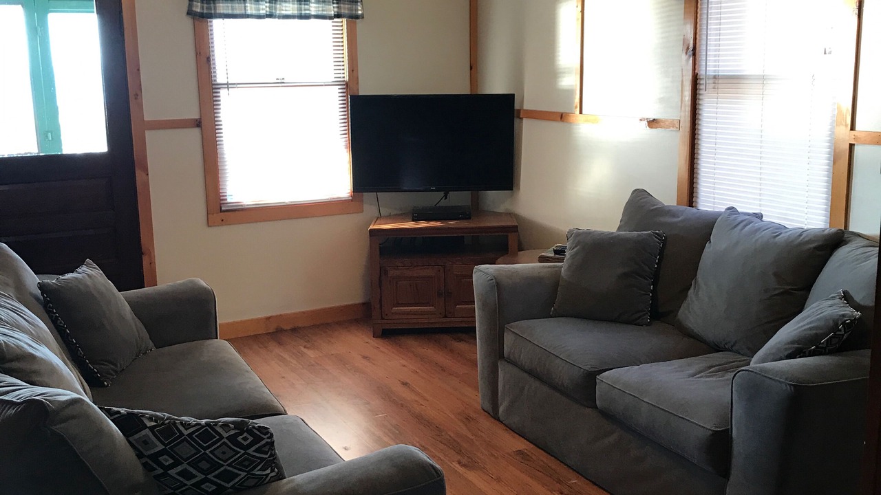 Photo of Livingroom in North Bay