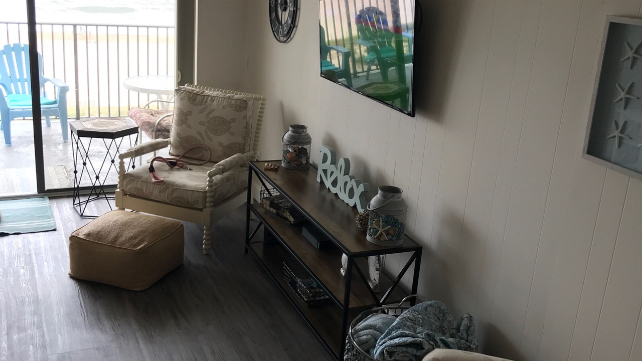 Photo of Livingroom in North Ocean City