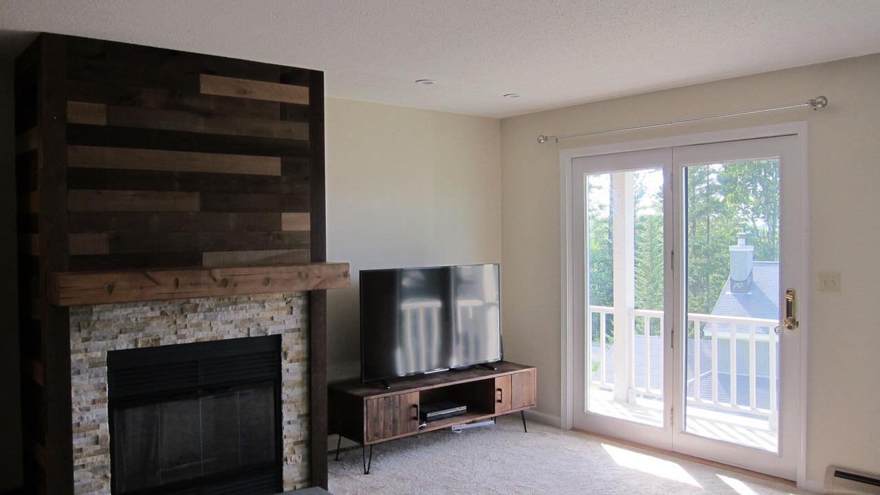 Photo of Livingroom in East Burke