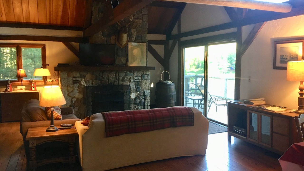 Photo of Livingroom in Lucerne-in-Maine
