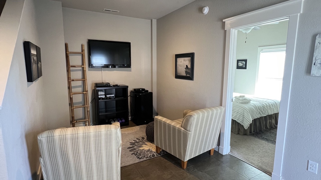 Photo of Bedroom in Whalehead Beach
