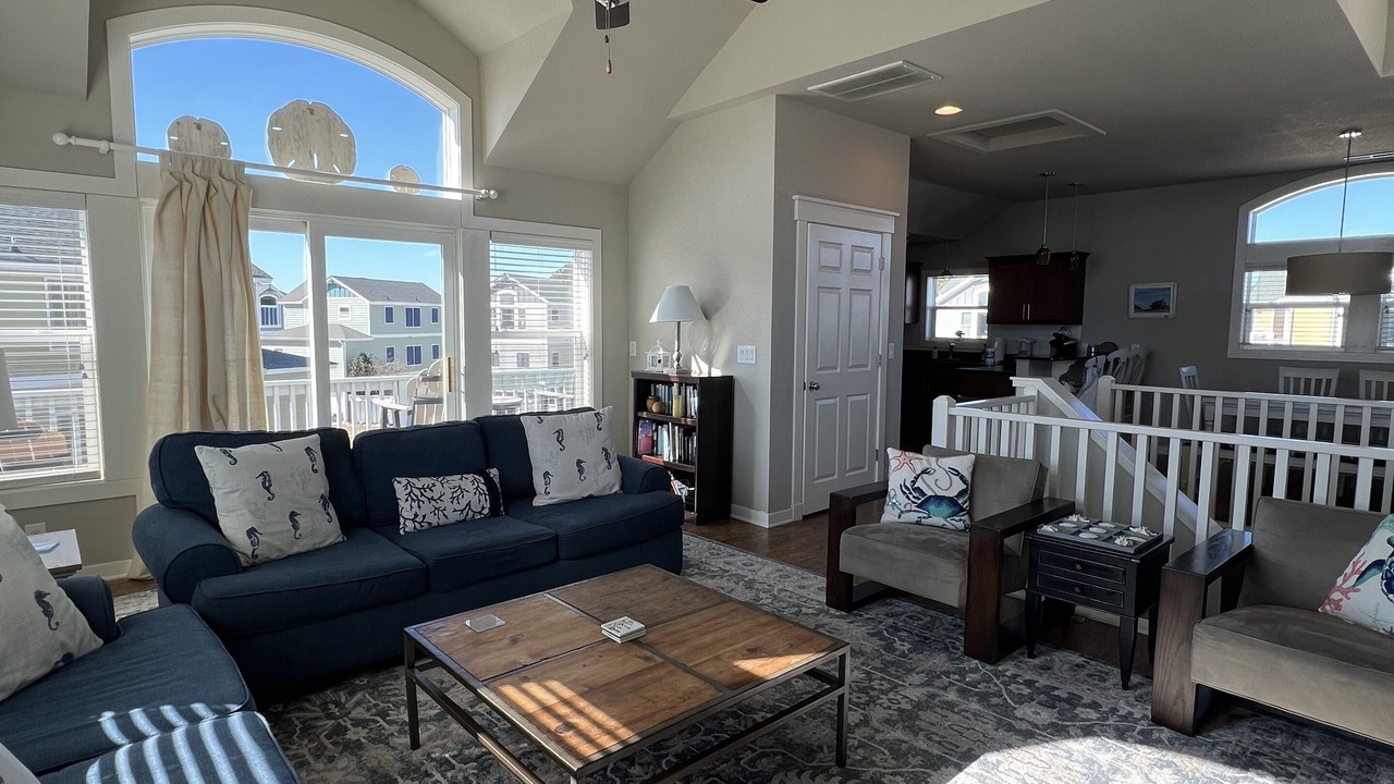 Photo of Livingroom in Whalehead Beach
