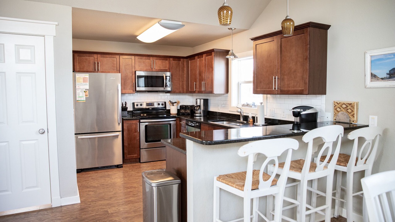 Photo of Kitchen in Whalehead Beach