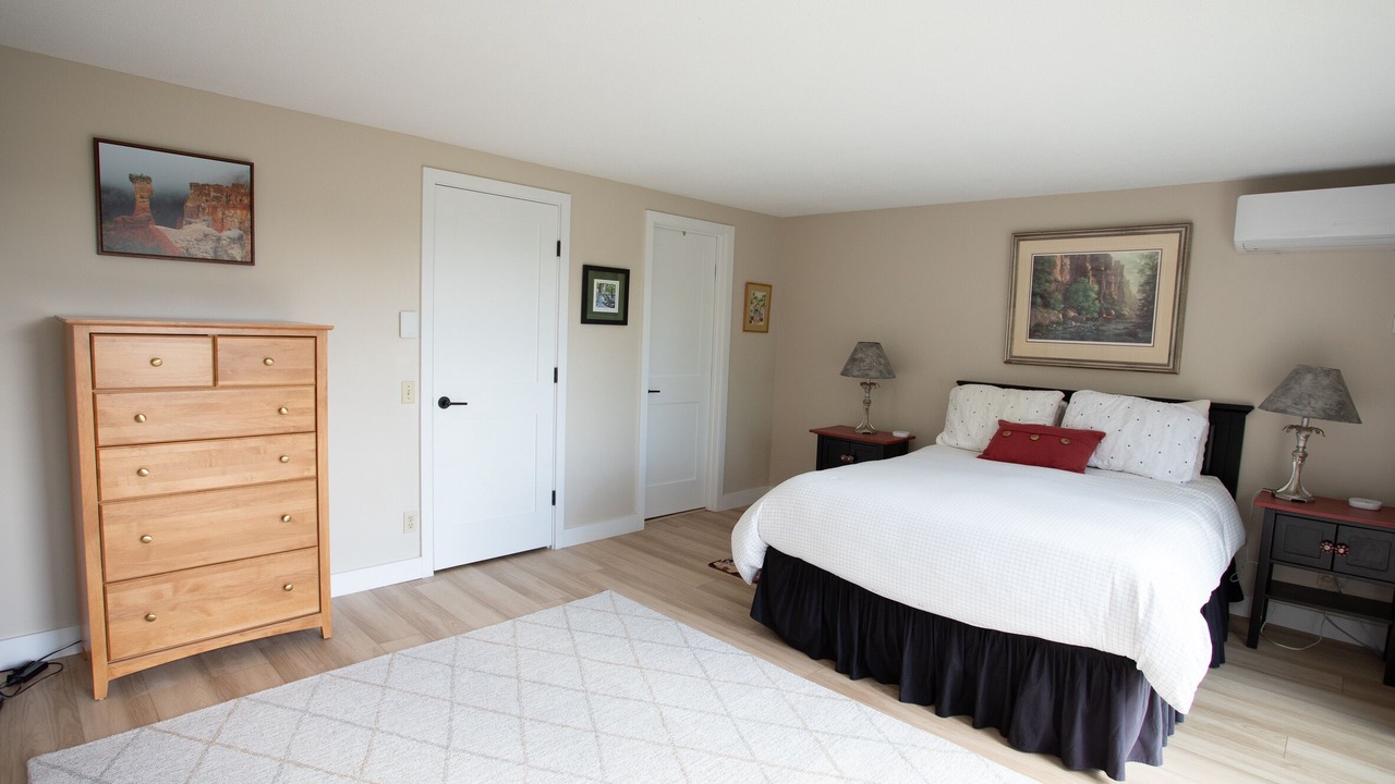 Photo of Bathroom in Sunapee