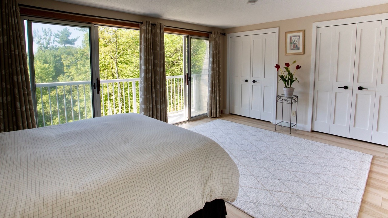 Photo of Bedroom in Sunapee