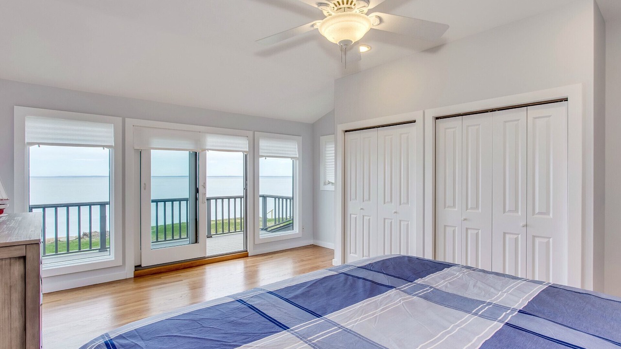 Photo of Bedroom in Orient Point