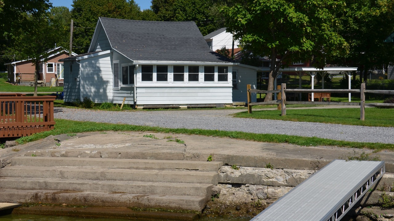Photo of Outdoor in Town of Richmond