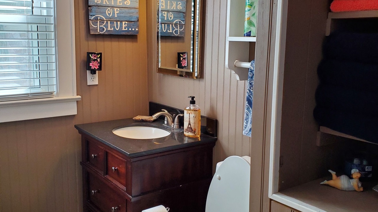 Photo of Bathroom in Dutton