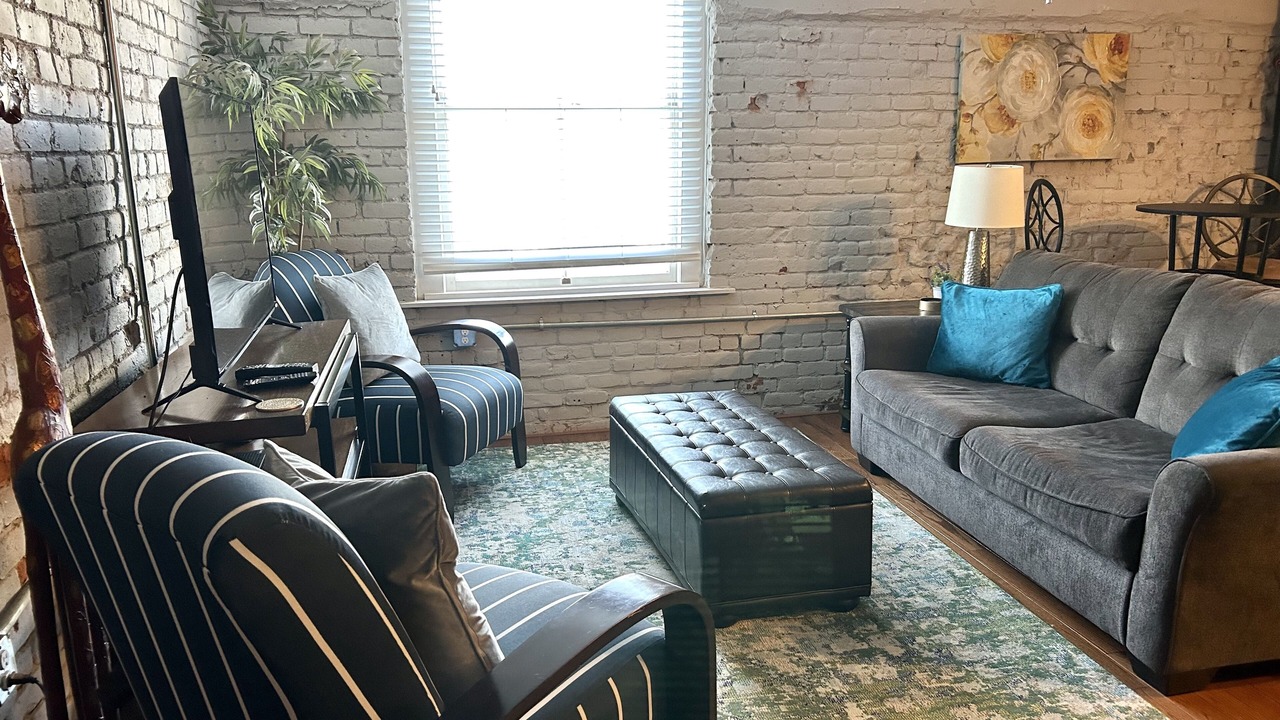 Photo of Livingroom in Central Business District
