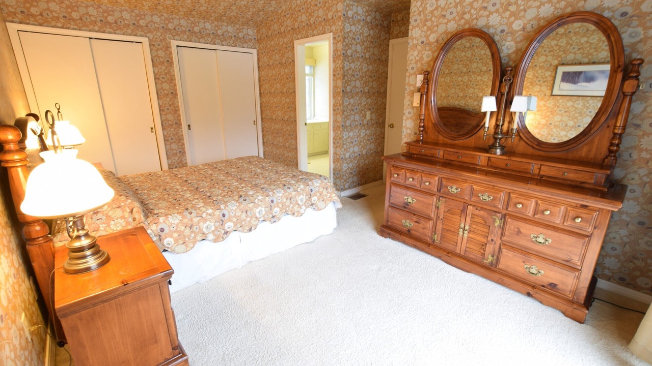 Photo of Bedroom in Jeffersonville