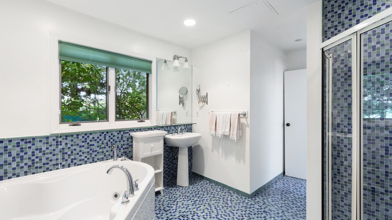 Photo of Bathroom in Water Mill