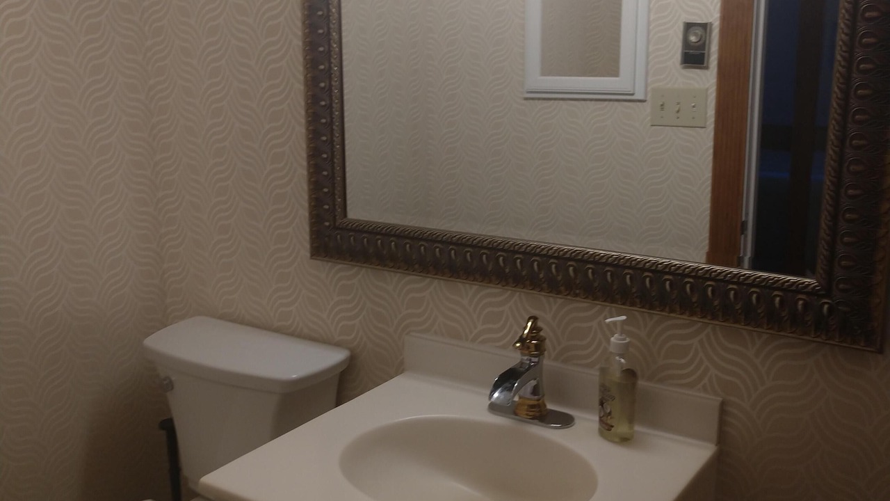 Photo of Bathroom in Marion Station