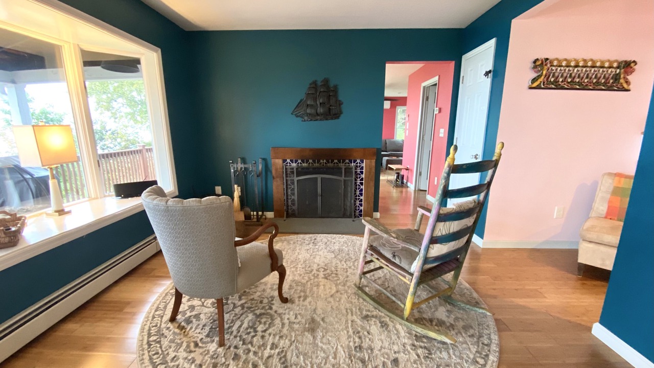 Photo of Livingroom in Glenford