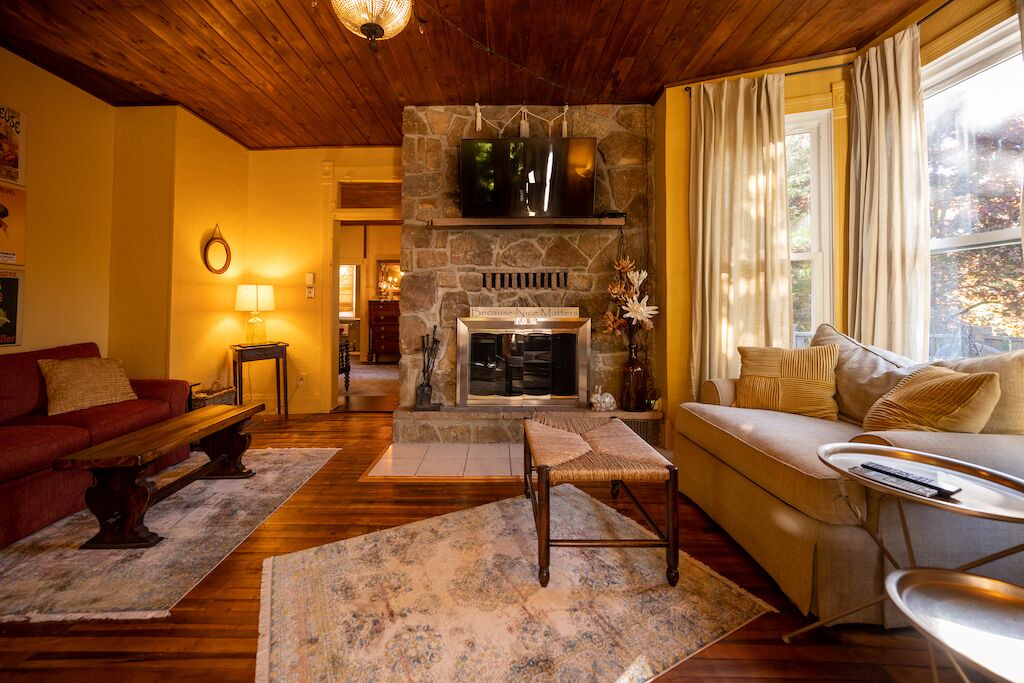Photo of Livingroom in Friendsville