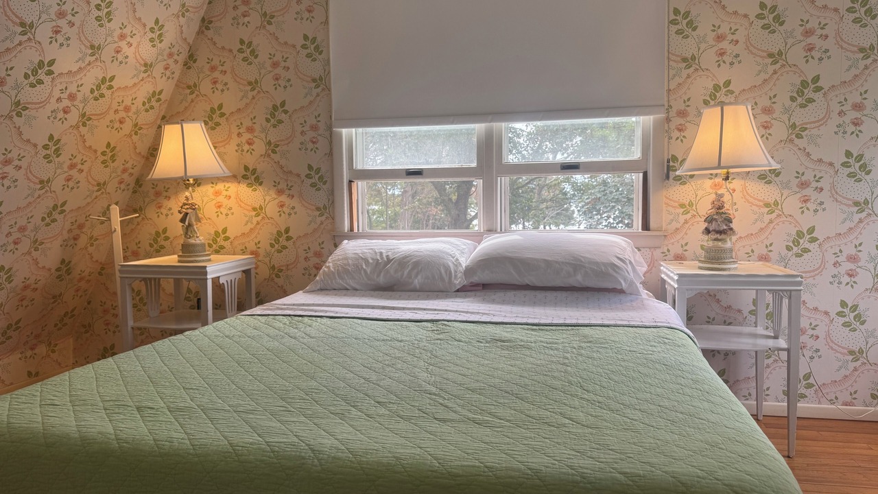 Photo of Bedroom in Pipes Cove