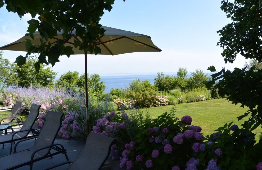 Photo of Patio Balcony in Baiting Hollow