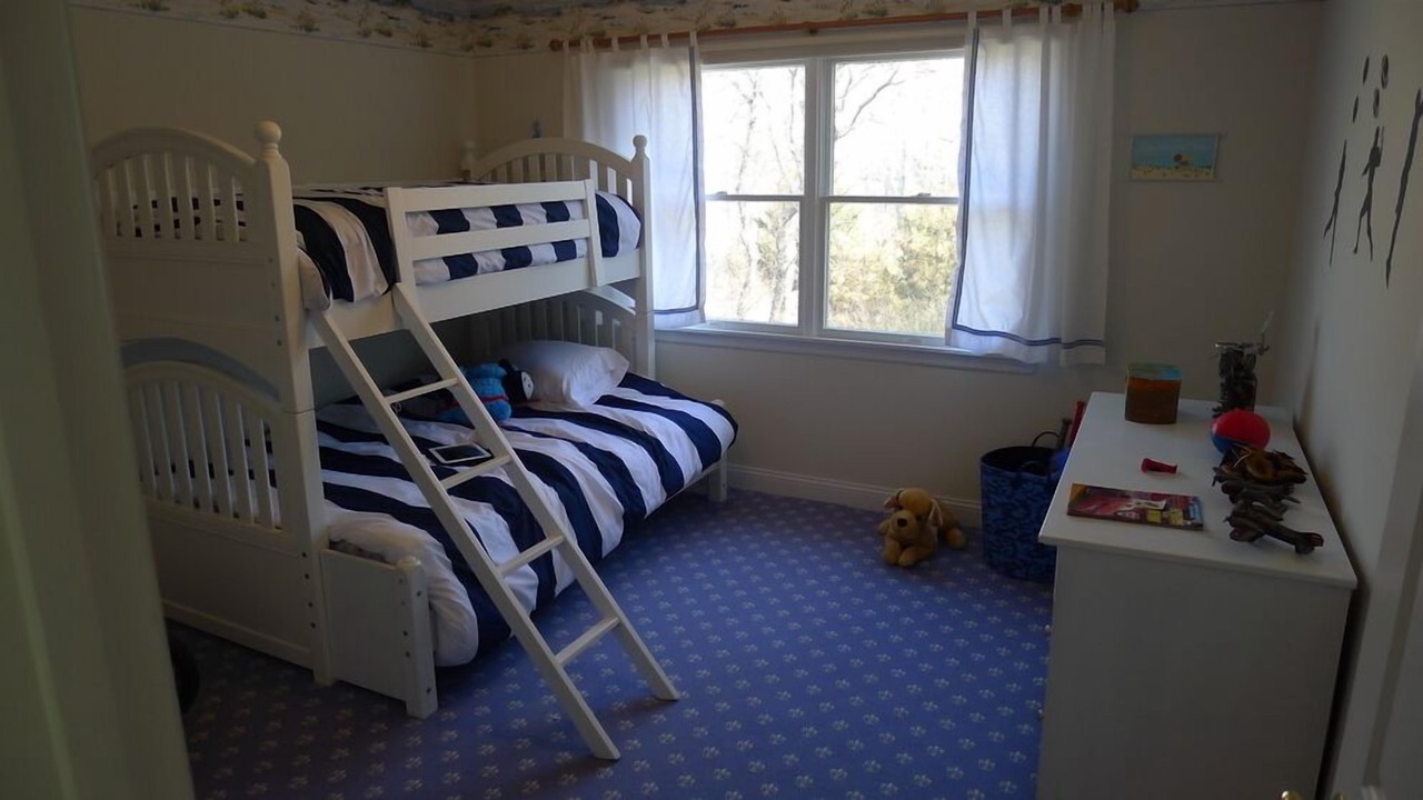 Photo of Bedroom in Baiting Hollow